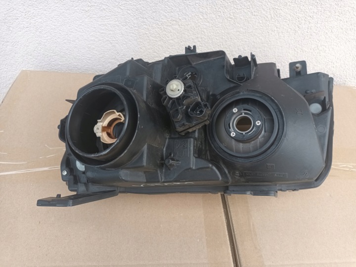 PHARE AVANT DROITE SUZUKI GRAND VITARA II LIFT AVANT DROIT EUROPE