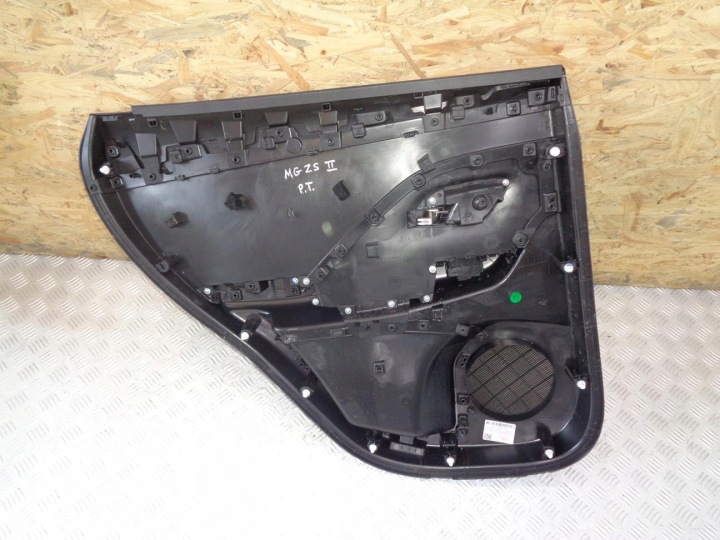 GARNITURE COLLECTEUR PORTES DROIT ARRIÈRE ARRIÈRE MG ZS II 2024- 11409876 11607437F