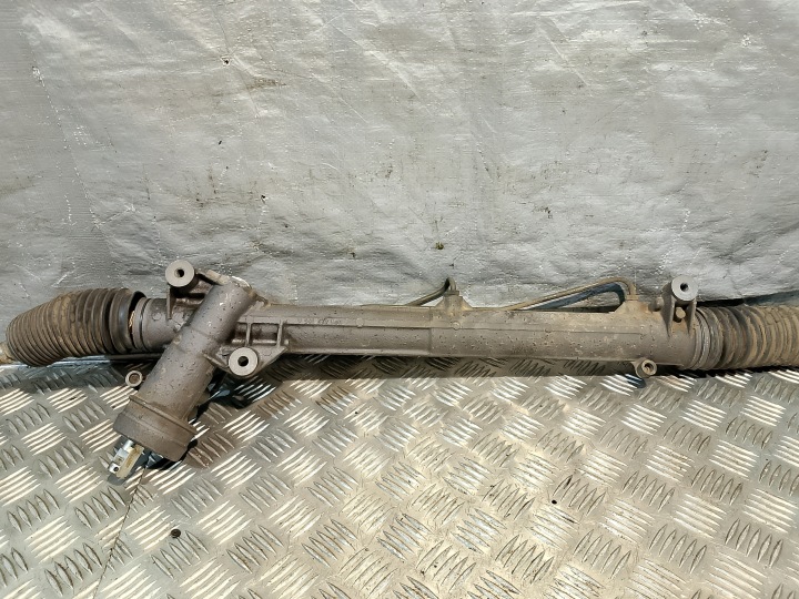 CRÉMAILLÈRE DE DIRECTION VW PASSAT B5 1.8 B OE 8D1422105A 8D1422066F