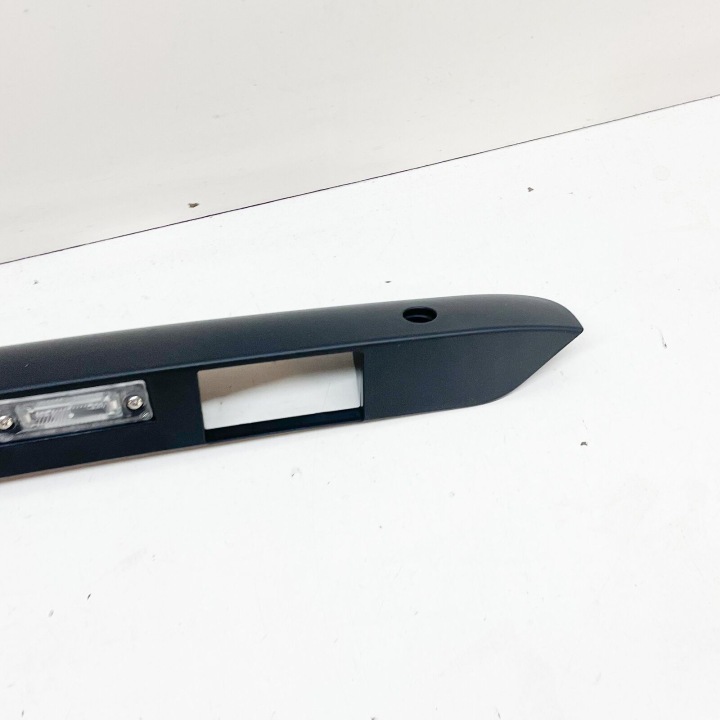 VW CADDY 2K REAR BACK DOOR GRIP MOLDING 2K5827574S9B9