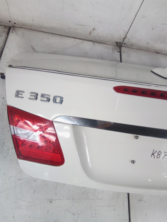 K875 COUVERCLES DE COFFRE COUVERCLES DE COFFRE MERCEDES W207 CABRIO C650