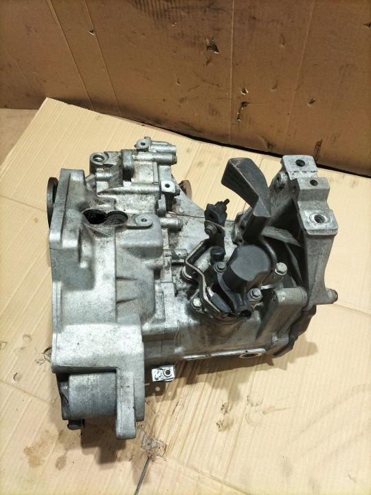 BOÎTE DE VITESSES AUDI A3 2.0 DZQ 02J301107C