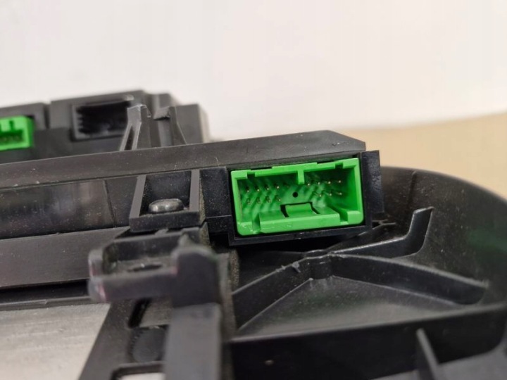 PANNEAU CHÂSSIS COCKPIT VOLVO S80 V70 8635818