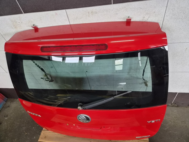 COUVERCLES DE COFFRE COUVERCLES DE COFFRE ARRIÈRE ARRIÈRE LF3K SKODA YETI LIFT