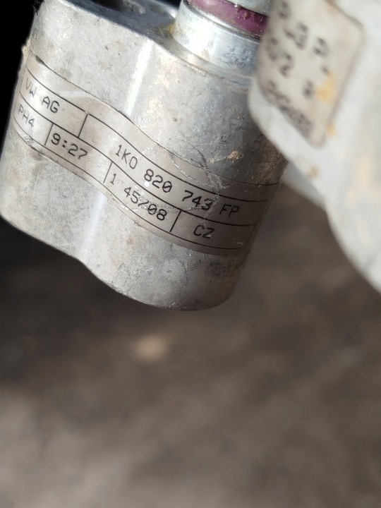 TUYAU TUBES FIL CLIMATISATION SKODA OCTAVIA II RESTYLAGE 1.8 TSI 1K0820743FP