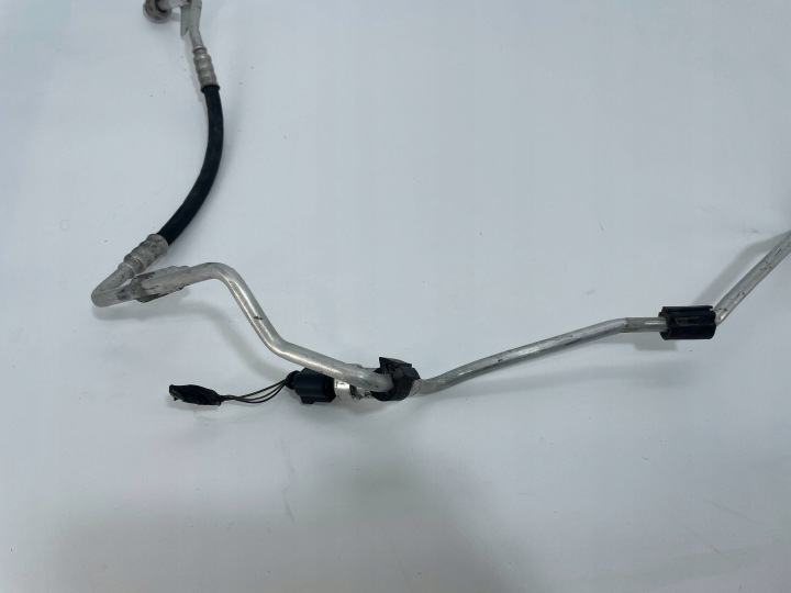 TUYAU TUYAU FIL CLIMATISATION AUDI Q3 I 8U 8U0816741E 2010-