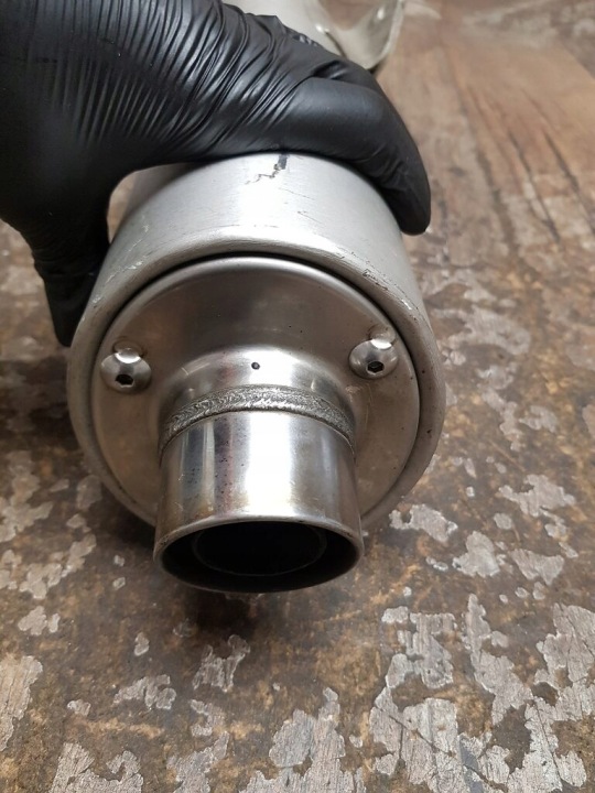 SILENCIEUX GAUCHE SUZUKI TL 1000 R 02FA