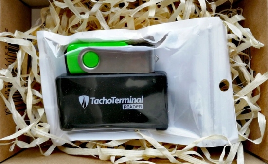 LECTOR MAPAS KIEROWCOW USB TACHOTERMINAL+ REGALO 