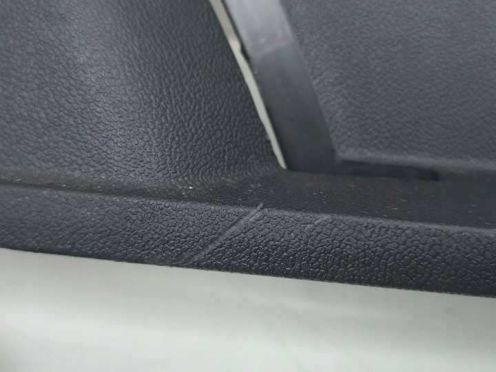 VOLKSWAGEN ID.3 2020 GAUCHE CÔTÉ SIÈGES BANQUETTES ARRIÈRE