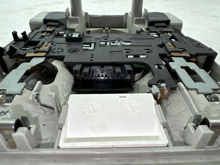 AUDI A3 S3 8L 2002 AMPOULE SUFITOWA