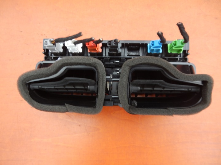 GRILLE CONDUIT D'AIR PANNEAU COMMUTATEUR D'URGENCE VW POLO 6R0 08-