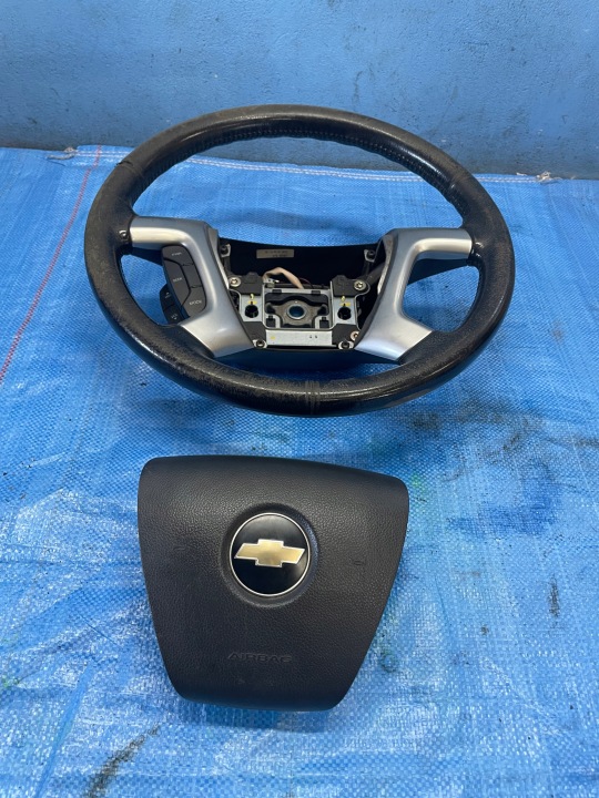 VOLANT CHEVROLET CAPTIVA 06-15R COUSSIN AIRBAG MULTIFONCTION UE