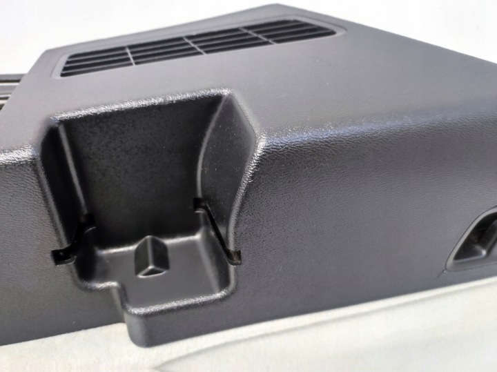 COLLECTEUR GARNITURE COUVERCLES DE COFFRE DROIT ARRIÈRE VOLVO XC60 II 2