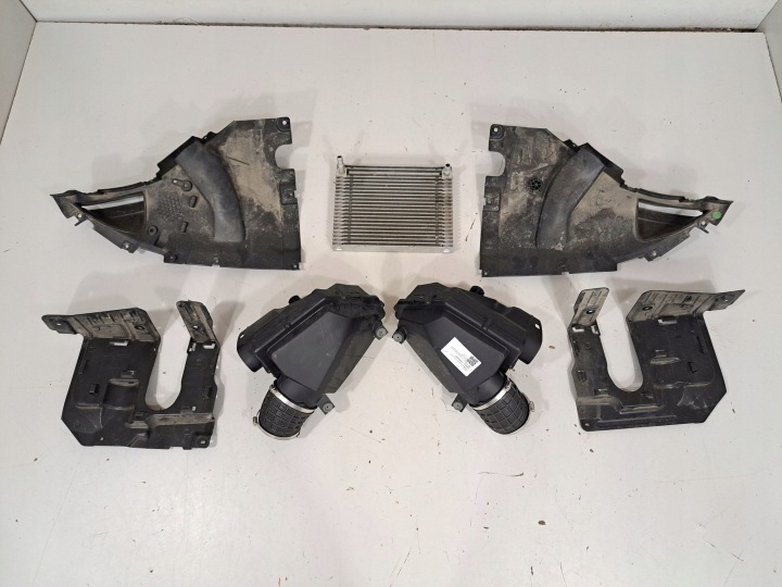 BMW X7 G07 2023 COMPLET KIT AVANT PIÈCES CARROSSERIES CARROSSERIE