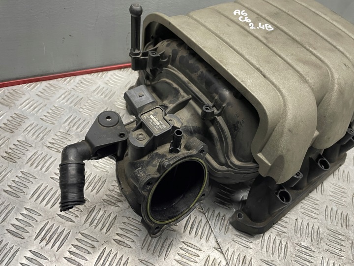 COLLECTEUR ADMISSION 06E133151 AUDI A6 C6 2,4B V6 04-11