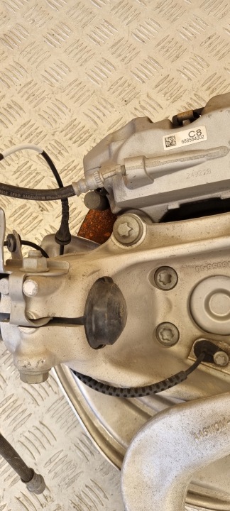 BMW G26 2.0B 2.0D SUSPENSION DROIT AVANT 6892508 6892512 6888502