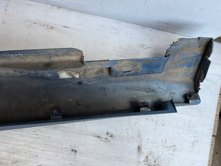 MOULURE SEUIL SEUIL DROIT VOLVO V40 II 2012- 31395043