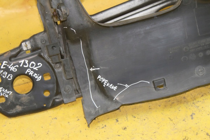 PANNEAU AVANT RENFORCEMENT ADMISSION BMW E46 8202831