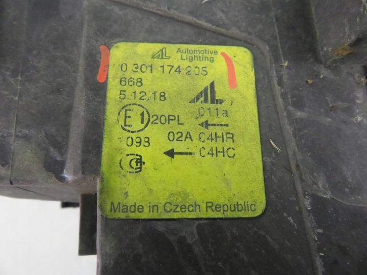 PHARE GAUCHE AVANT FORD MONDEO MK3 0301174205