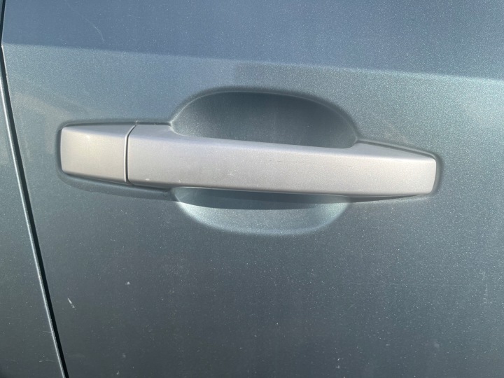 SUBARU FORESTER III PORTES DROIT AVANT DROIT AVANT [C1F]