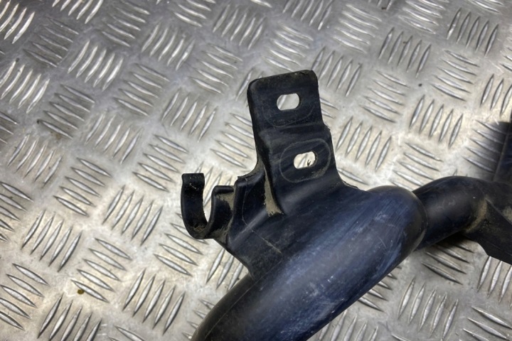 TUYAU REFROIDISSEMENT CITROËN C5 II (RC_) 9640621780 1.6L GASOLINE 85KW 2005
