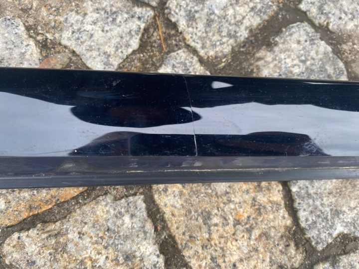 MERCEDES C 205 AMG MOULURE SEUIL DROITE 2056983200 ORIGINAL