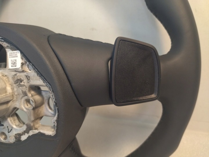 82A419091AF VOLANT SCIETA PALETTES MULTIFONCTION AUDI A1 A3 8Y
