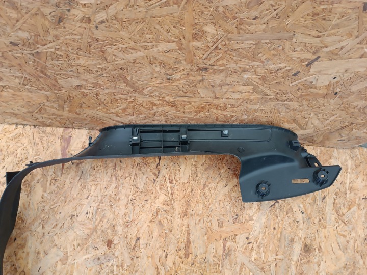 3C0853369 MOULURE SEUIL REVÊTEMENT GAUCHE VW PASSAT B6
