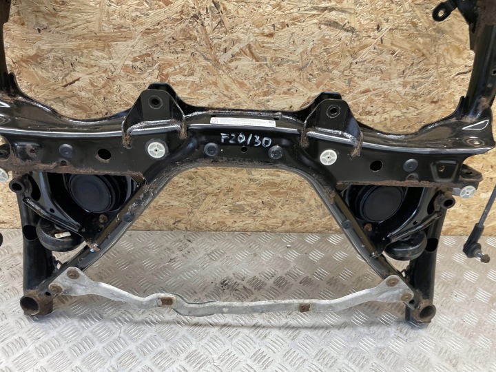 BMW F20 F30 BERCEAU CHÂSSIS CHÂSSIS POUTRE STABILISATEUR AVANT 6792111