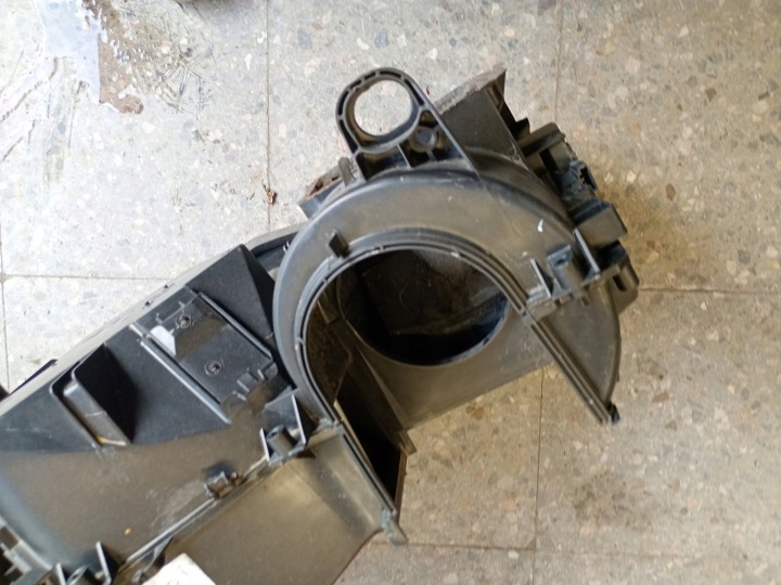 1J1820010 CHAUFFAGE CLIMATISATION VW GOLF IV 1,6