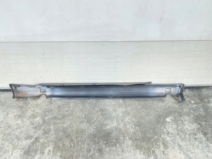MOULURE SEUIL REVÊTEMENT SEUIL DROITE MERCEDES W124 COUPÉ CABRIO 1246901240