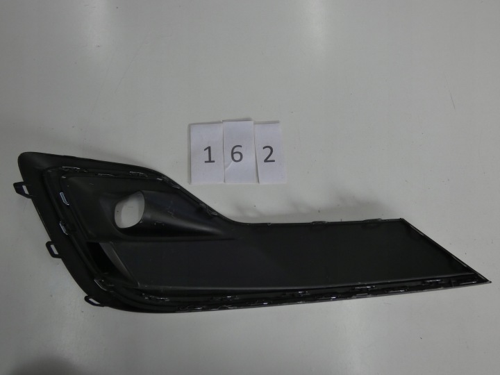 GRILLE PARE-CHOCS GAUCHE FORD FOCUS MK-4 162.