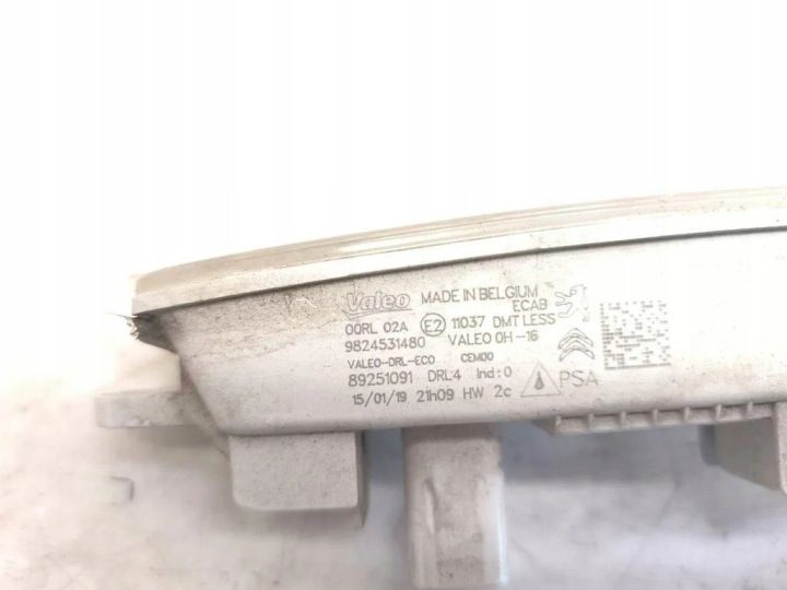 SUPPLÉMENTAIRE PHARE AVANT DROITE PEUGEOT TRAVELLER 9824531480 2.0L DIESEL