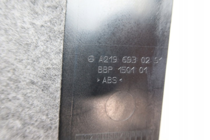 MERCEDES W219 CLS PROTECTION REVÊTEMENT COURROIE COUVERCLES DE COFFRE 2196930291