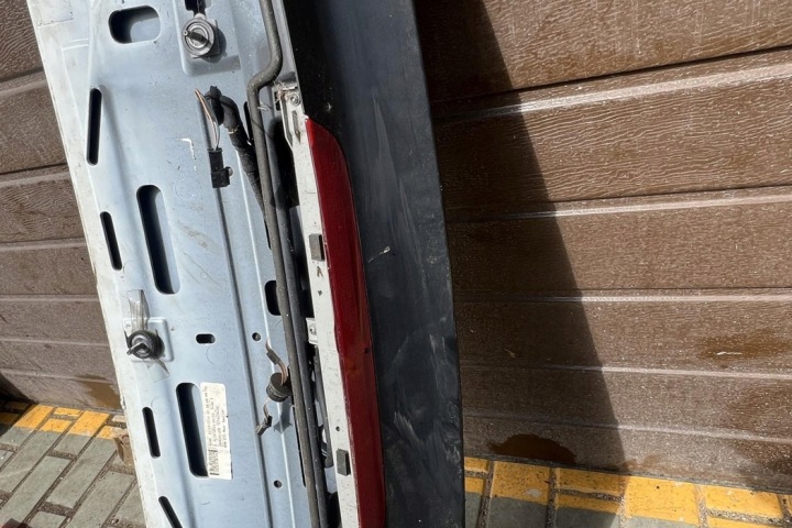SPOILER COUVERCLES DE COFFRE COUVERCLES DE COFFRE BMW X5 (E70) 51627157689 2011