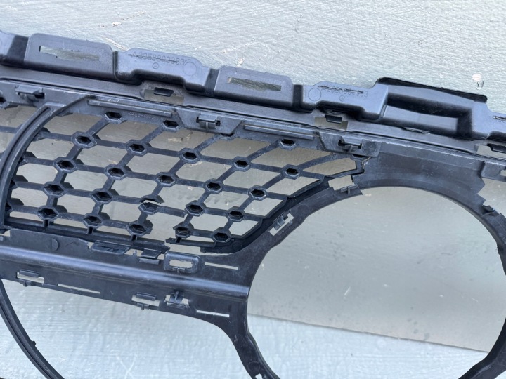 MERCEDES C-KLASA A205 W205 LIFT GRILLE CALANDRE PARE-CHOCS AVANT AVANT
