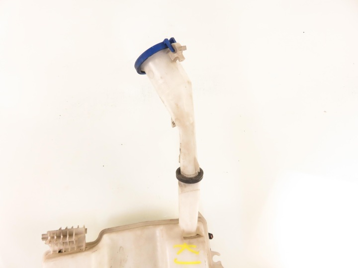 RÉSERVOIR LAVE-GLACES FORD FOCUS MK3 BV61-17B613-A