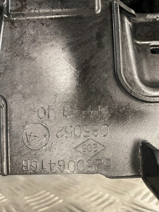 PANNEAU AVANT RENAULT TRAFIC III 3 LIFT IV 4 2.0 DCI 625006416R