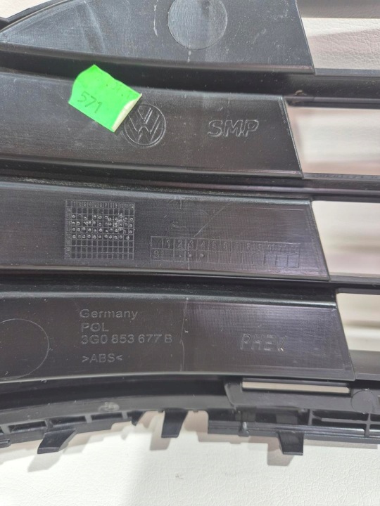VW PASSAT VOLKSWAGEN B8 GTE 3G GRILLE AVANT GRILLE AVANT NEUF 3G0853677B