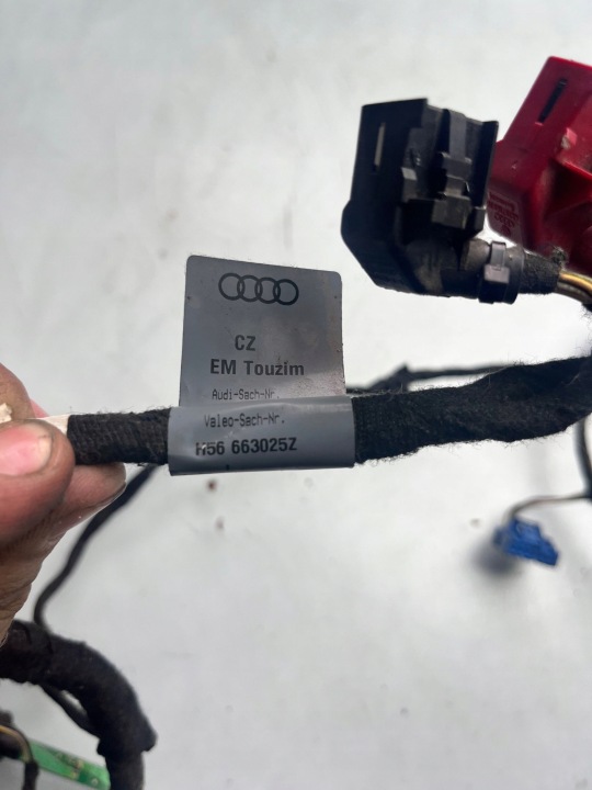 AUDI A4 S4 B6 8E 8H 2000CM3 ESSENCE FAISCEAU DE CÂBLES ÉLECTRIQUE H56663025Z