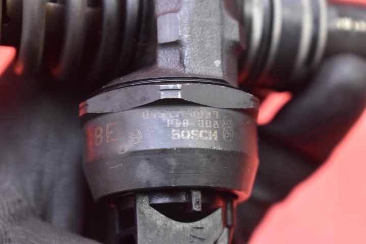 INJECTEUR INJECTEUR DE POMPE 038130073AL 0414720039 VW PASSAT B5 1.9 TDI 130 KM 00-05