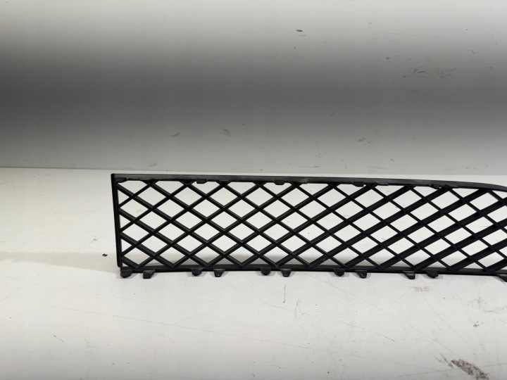 DROITE GRILLE BENTLEY BENTAYGA 36A 36A807676