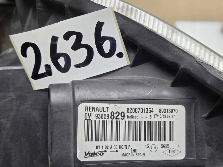 RENAULT TRAFIC OPEL VIVARO NISSAN PRIMASTAR 07-15R PHARE GAUCHE GAUCHE AVANT