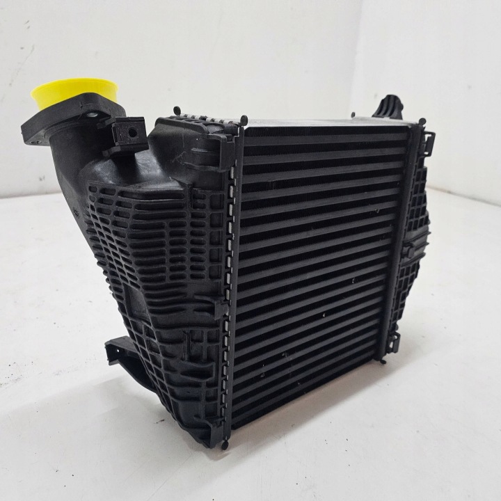 ÉCHANGEUR AIR-AIR AUDI RSQ8 4M0 LAMBORGHINI URUS 4M0145803BT