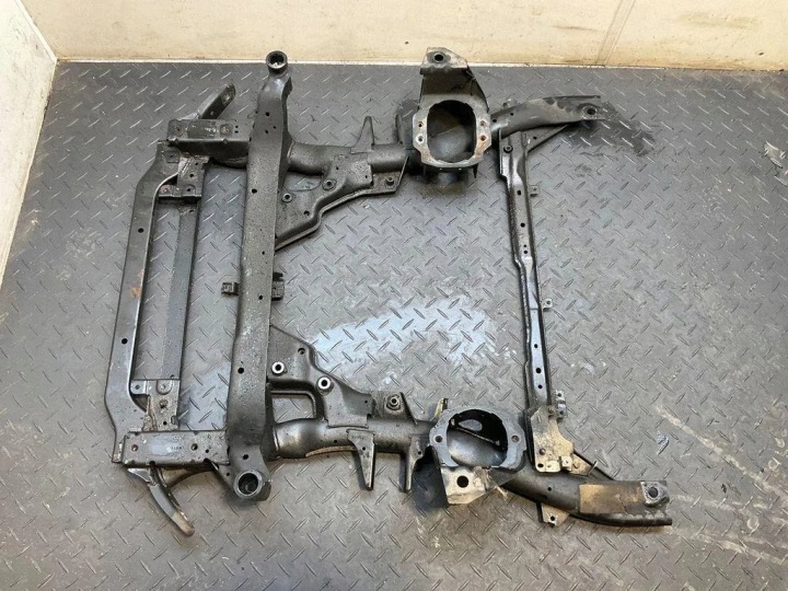 CHÂSSIS AVANT POUTRE CHÂSSIS AVANT BMW E70 X5 E71 X6 6799718