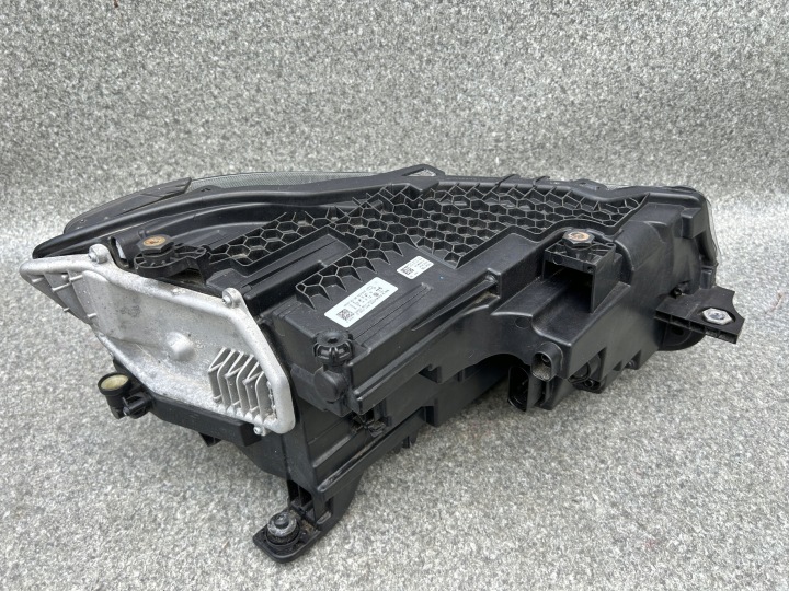 PHARE GAUCHE AVANT VW CADDY 2K8 COMPLET LED 2K8941035S