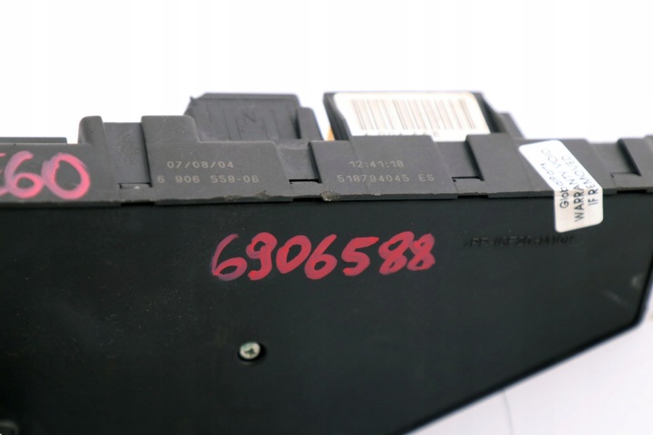 BMW E60 E61 E53 E64 BOÎTE FUSIBLES 6906558