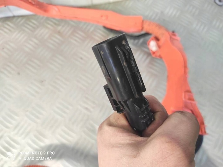 FIL FAISCEAU DE CÂBLES BATTERIES TOYOTA YARIS IV 1.5 82815K0350