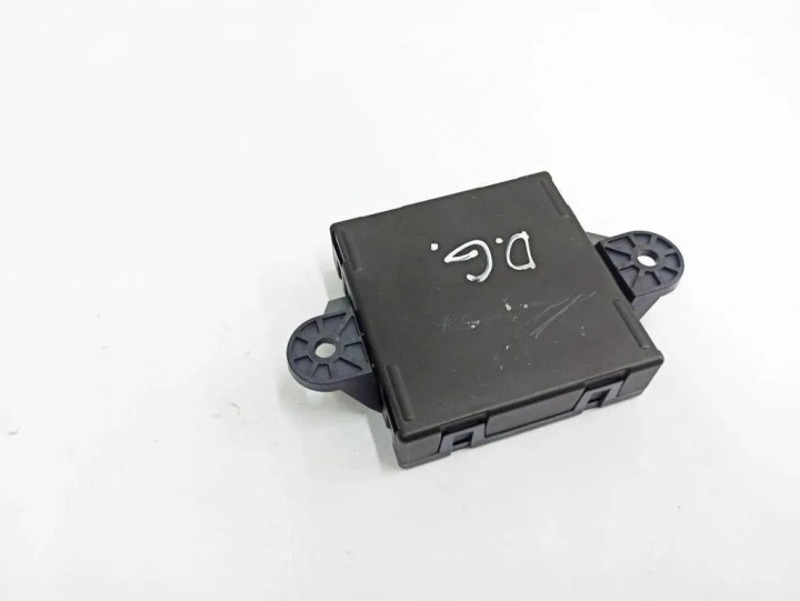 MODULE ARRIÈRE DROITS PORTES MERCEDES-BENZ C (W204) A2048704626 34317010