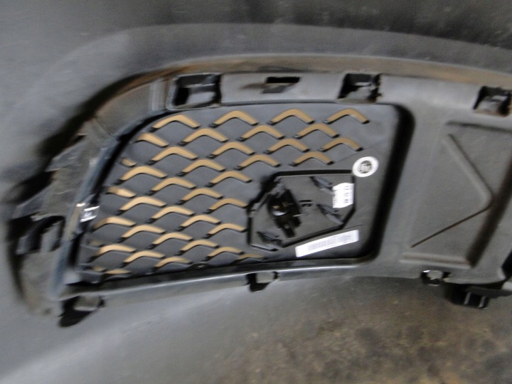 MERCEDES PARE-CHOCS AVANT A4478856100 V CLASSE 447 W447 LIFT PTS